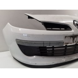 Recambio de paragolpes delantero para renault clio iii (br0/1, cr0/1) 1.5 dci (c/br0g, c/br1g) referencia OEM IAM   