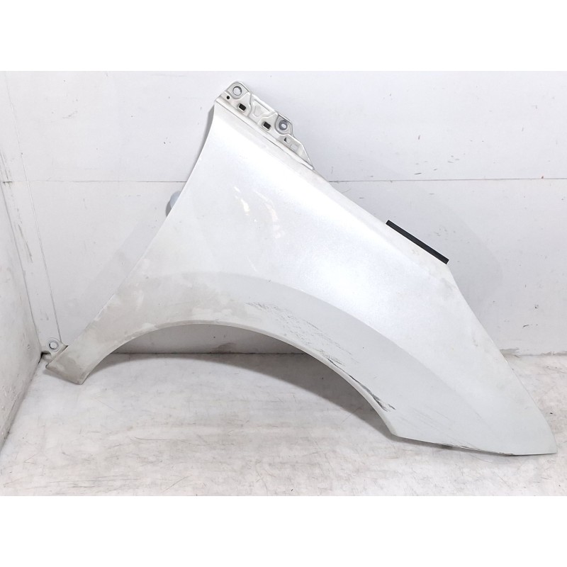 Recambio de aleta delantera derecha para peugeot 3008 i monospace (0u_) 2.0 hdi referencia OEM IAM   