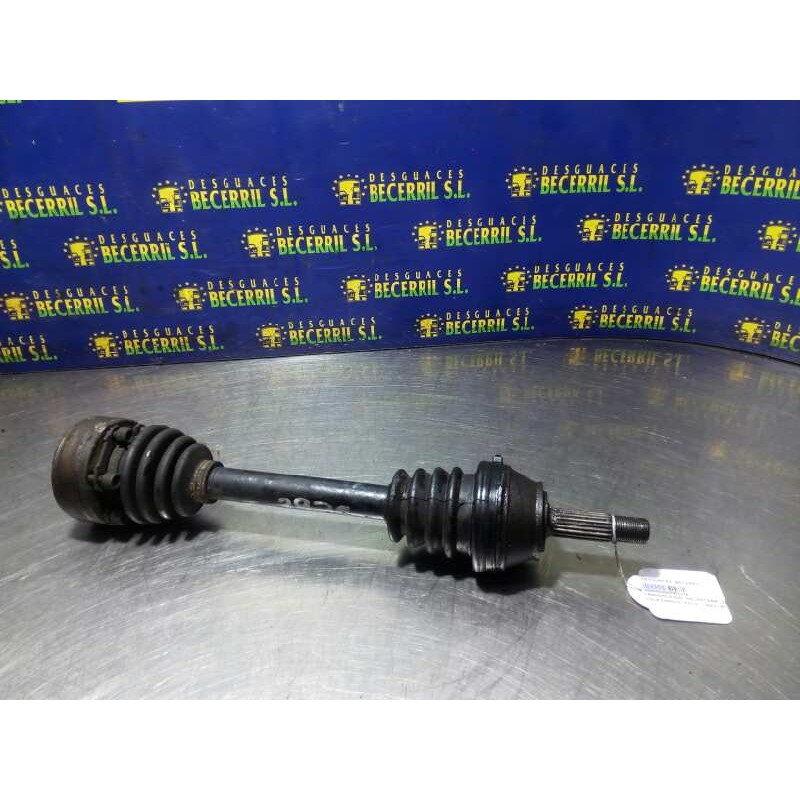 TRANSMISIÓN delantera izquierda 871407271BV | Becerril Scrap Yard