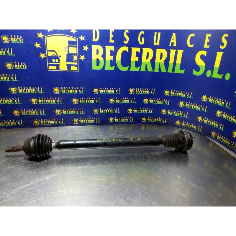 TRANSMISIÓN delantera derecha | Becerril Scrap Yard TRANSMISIÓN delantera derecha | Becerril Scrap Yard