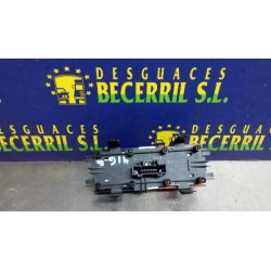 Recambio de warning para renault megane ii berlina 3p confort dynamique referencia OEM IAM 8200095493  