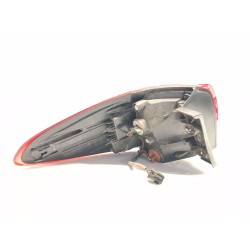 المصباح الخلفي الأيمن KIA Carens IV | Desguace Becerril