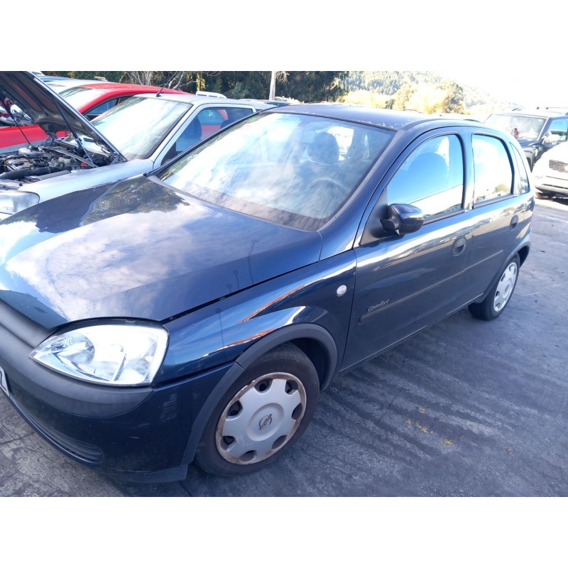 opel corsa c (x01) del año 2001