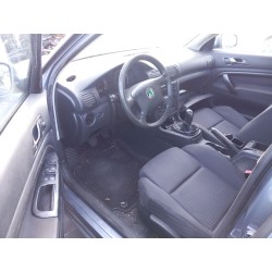 skoda superb i (3u4) del año 2004