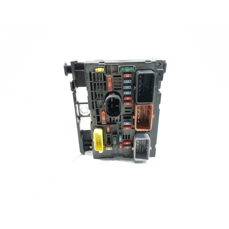 Spare BSM (Boîtier de Servitude Moteur) Peugeot 308 I (4A_, 4C_) | Becerril Scrap Yard