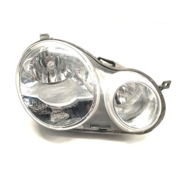 Right headlight Volkswagen Polo IV (9N_, 9A_) | Becerril Scrap Yard