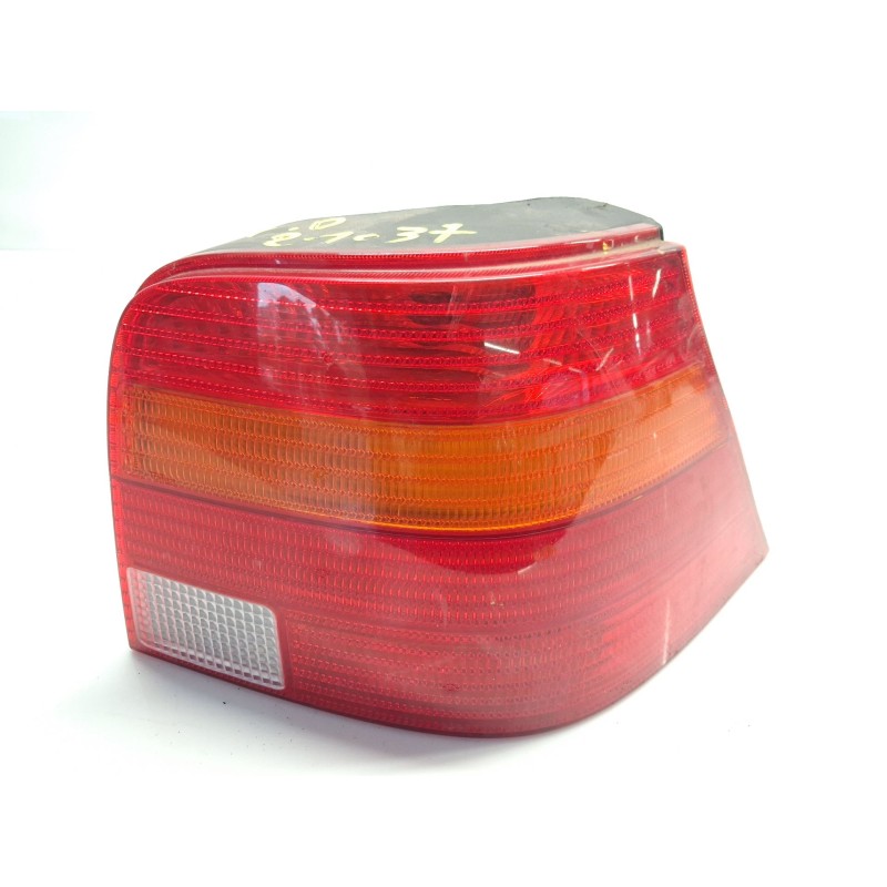 Right rear taillight Volkswagen Golf IV (1J1) | Becerril Scrap Yard