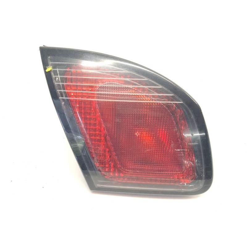 Recambio de piloto trasero central izquierdo para nissan primera hatchback (p11) 1.8 16v referencia OEM IAM   