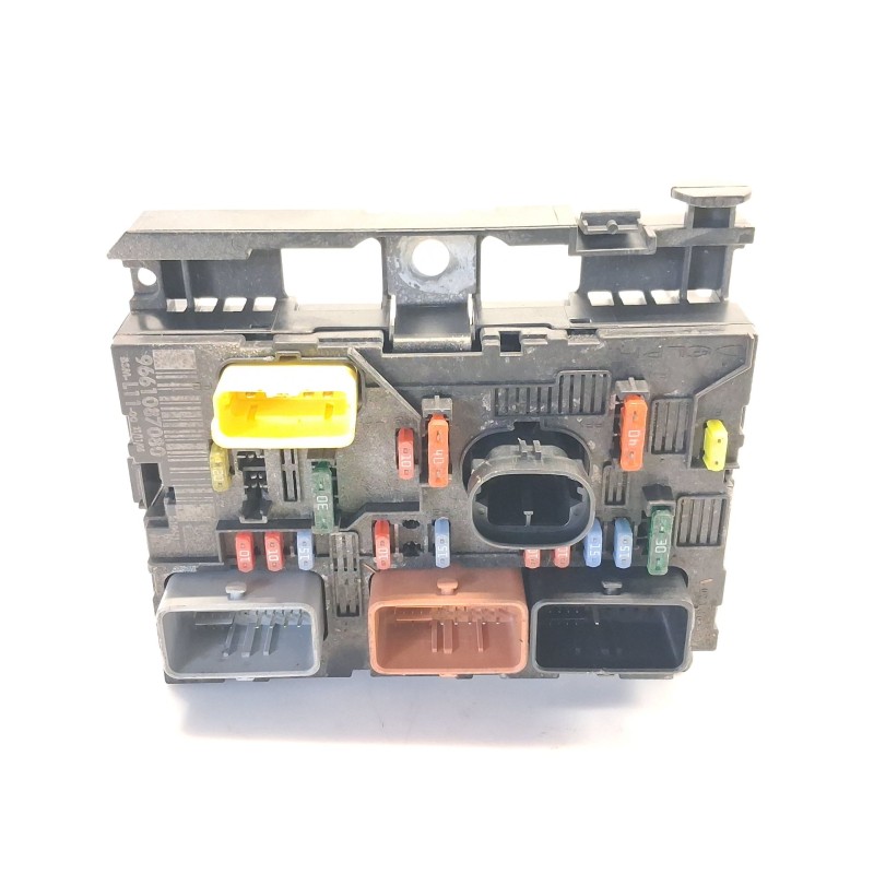 Spare BSM (Boîtier de Servitude Moteur) Peugeot 307 (3A/C) | Becerril Scrap Yard