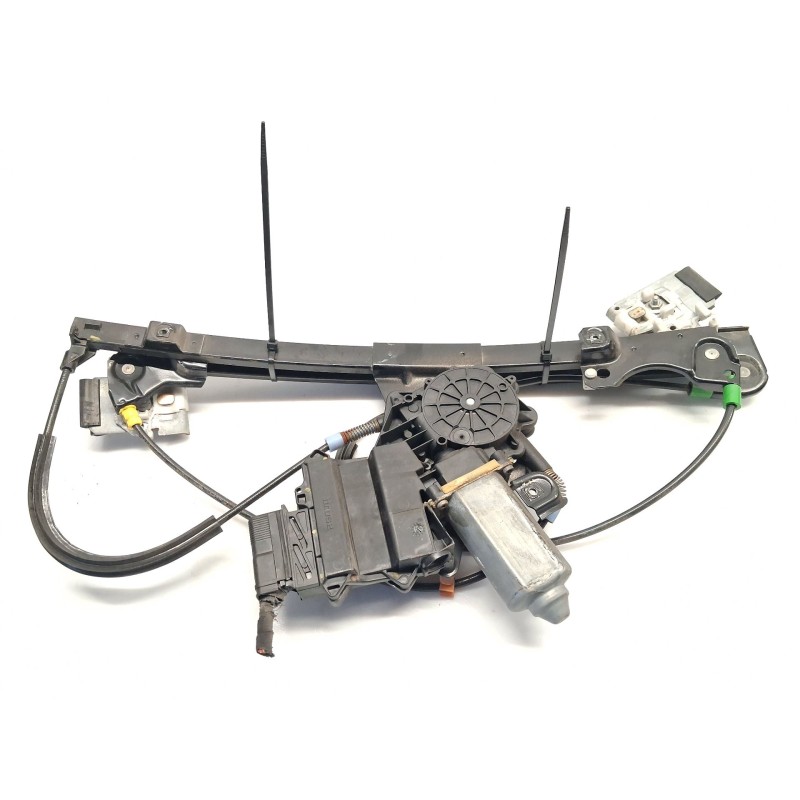 Right front window regulator Volkswagen Golf III (1H1) | Becerril Scrap Yard