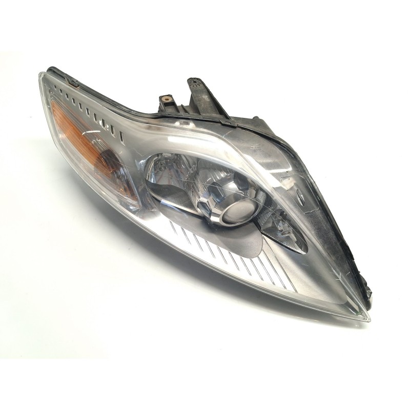 Right headlight Ford Mondeo IV turnier (BA7) | Becerril Scrap Yard