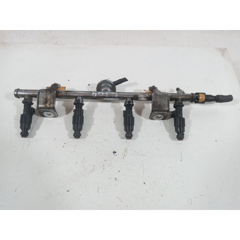 Injector rail Ford Mondeo turnier (ge) | Becerril Scrap Yard