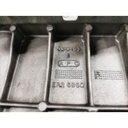 Recambio de tapa balancines para land rover defender (ld) td5 110 familiar (90kw) referencia OEM IAM ERR6860  