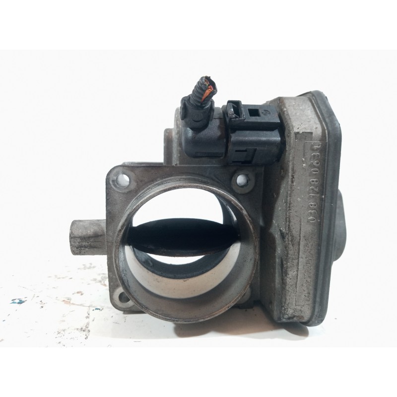 Recambio de caja mariposa para seat inca (6k9) 1.9 sdi cl kombi referencia OEM IAM 036128063C  