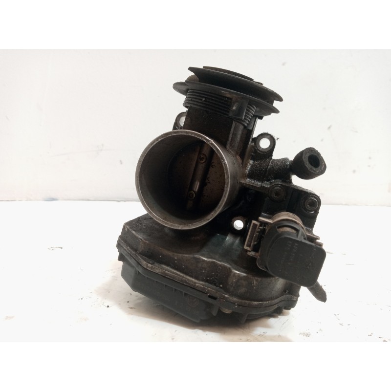 Recambio de caja mariposa para seat arosa (6h1) select referencia OEM IAM 030133064F  