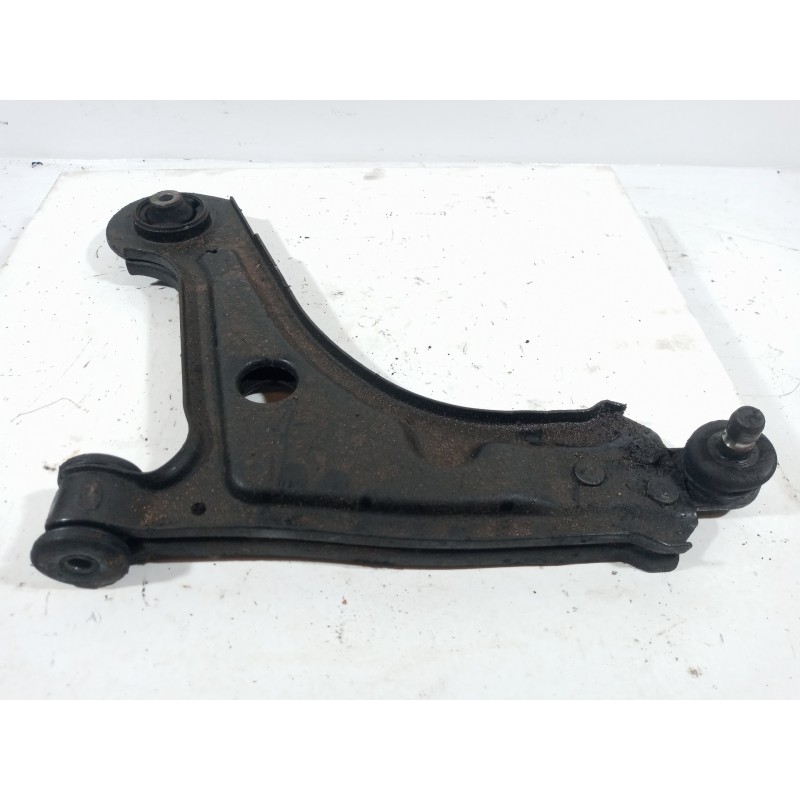 Recambio de brazo suspensión inferior delantero izquierdo para chevrolet lacetti sx referencia OEM IAM   