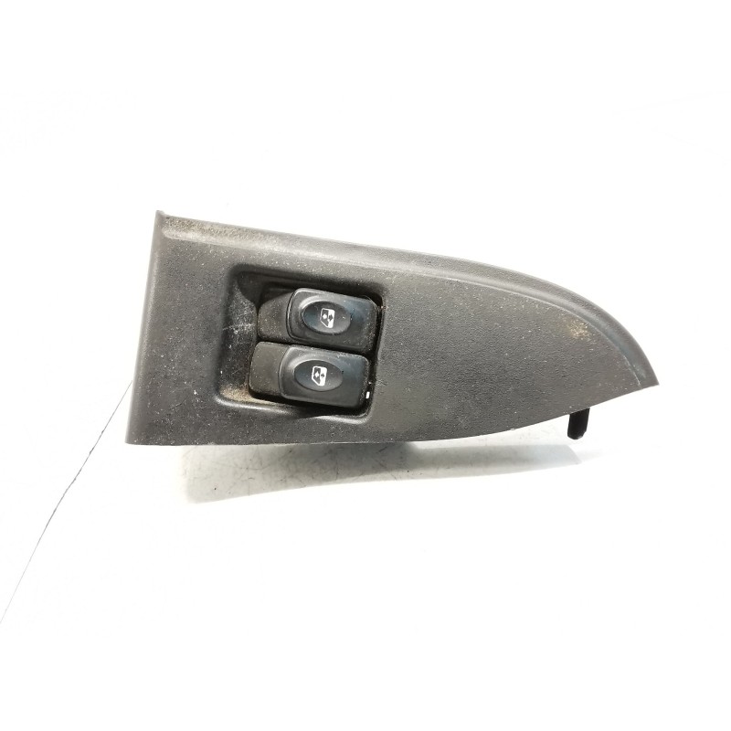 Commande de lève-vitre avant gauche Nissan Kubistar furgoneta (X76) | Desguace Becerril