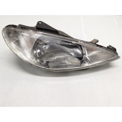 Rechtes Scheinwerfer Peugeot 206 hatchback (2A/C) | Desguace Becerril