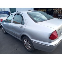 lancia lybra (839_) del año 2000