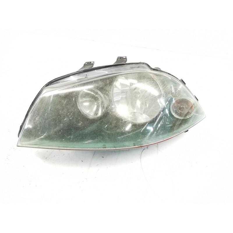 Left headlight Seat Ibiza III (6L1) | Becerril Scrap Yard
