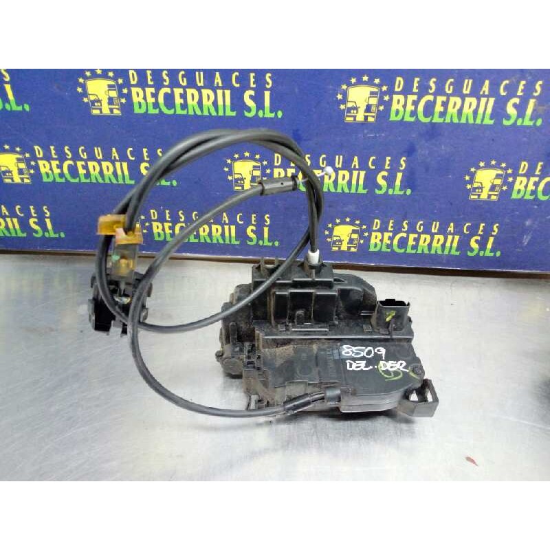 Recambio de cerradura puerta delantera derecha para renault clio iii confort dynamique referencia OEM IAM Recambio de cerradura puerta delantera derecha para renault clio iii confort dynamique referencia OEM IAM