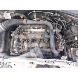 opel corsa c (x01) del año 2004