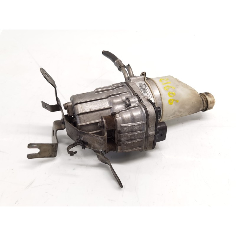 Power steering pump Opel Astra h (A04) | Becerril Scrap Yard