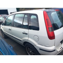 ford fusion (ju_) del año 2004