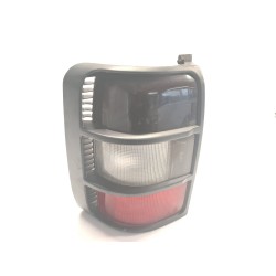 Recambio de piloto trasero izquierdo para mitsubishi montero   (v3_w, v2_w, v4_w, v5_w) 2.8 td (v46w, v26w) referencia OEM IAM  