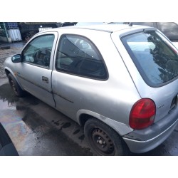opel corsa b (s93) del año 1999