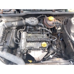 opel corsa b (s93) del año 1999