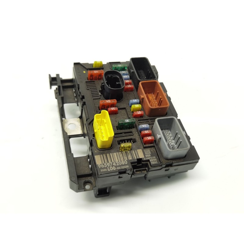 قطعة غيار BSM (Boîtier de Servitude Moteur) Peugeot 307 (3A/C) | Desguace Becerril