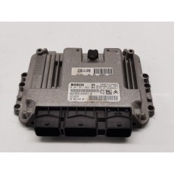Engine control unit (ECU) Peugeot 307 (3A/C) | Becerril Scrap Yard