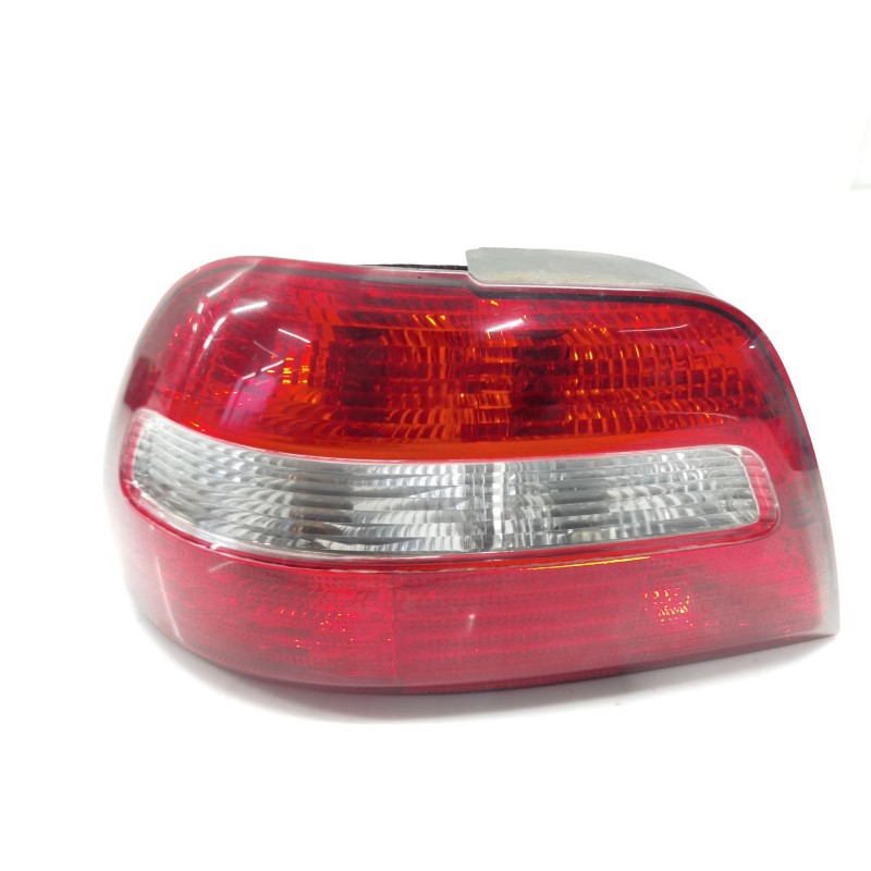 Left central rear light Volvo S40 I (644) | Becerril Scrap Yard
