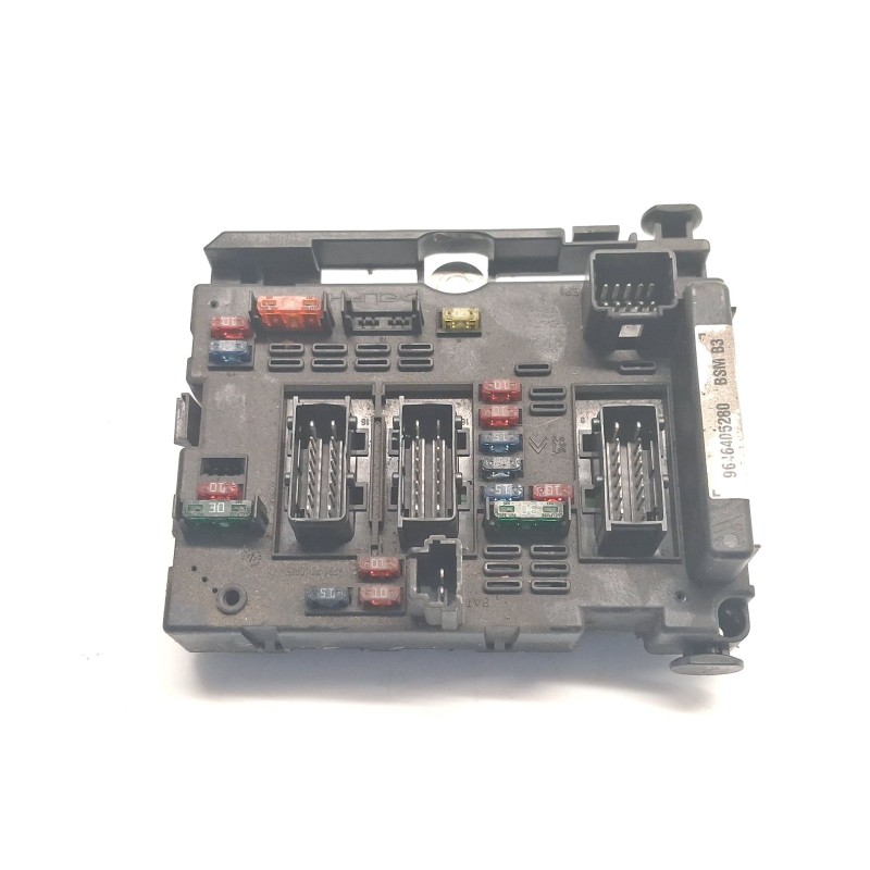 قطعة غيار BSM (Boîtier de Servitude Moteur) Peugeot 307 (3A/C) | Desguace Becerril