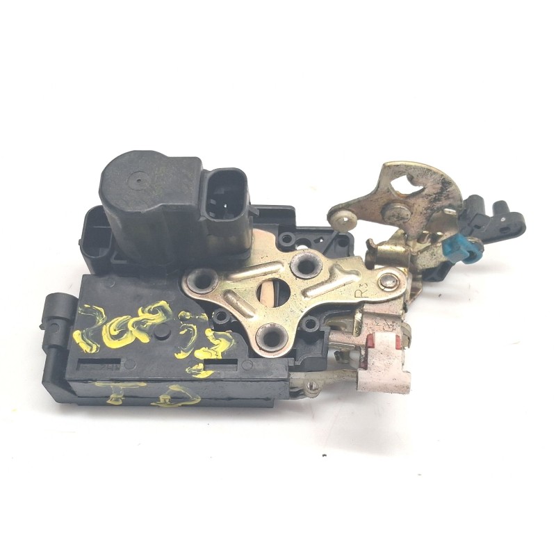 Recambio de cerradura puerta trasera derecha para ssangyong rexton / rexton ii (gab_) 2.7 xdi referencia OEM IAM   