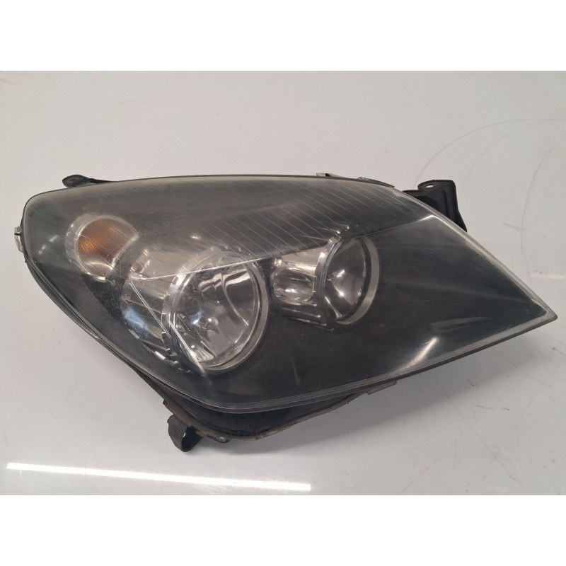 Right rear fog light Opel Astra h gtc (A04) | Becerril Scrap Yard