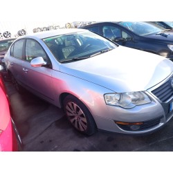 Parts breakdown for Volkswagen passat B6 (3C2) 2.0 TDI Diesel of the year 2008 with engine BMP