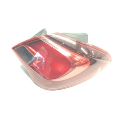 Right central rear light Opel Corsa e (X15) | Becerril Scrap Yard
