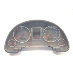 Instrument cluster Audi A4 B7 avant (8ED) | Becerril Scrap Yard
