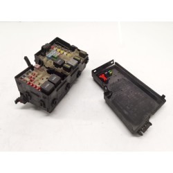 Relay / fuse box Ford Focus C-max (DM2) | Becerril Scrap Yard