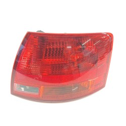 Right central rear light Audi A4 B7 avant (8ED) | Becerril Scrap Yard