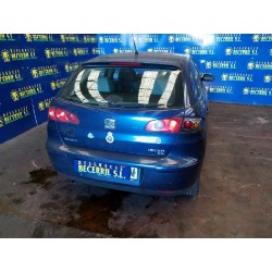 تفكيك Seat ibiza (6L1) Signo Diesel من عام 2003 بمحرك ASY