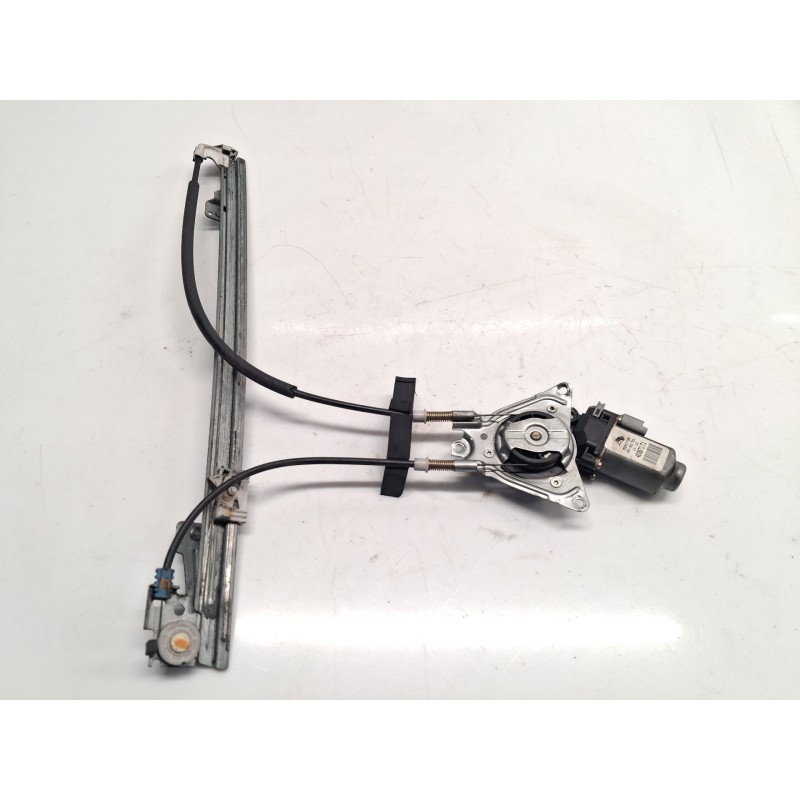 Alzacristallo elettrico posteriore sinistro Peugeot Expert (224_) | Desguace Becerril