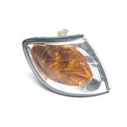 Front right headlight Hyundai Trajet (fo) | Becerril Scrap Yard