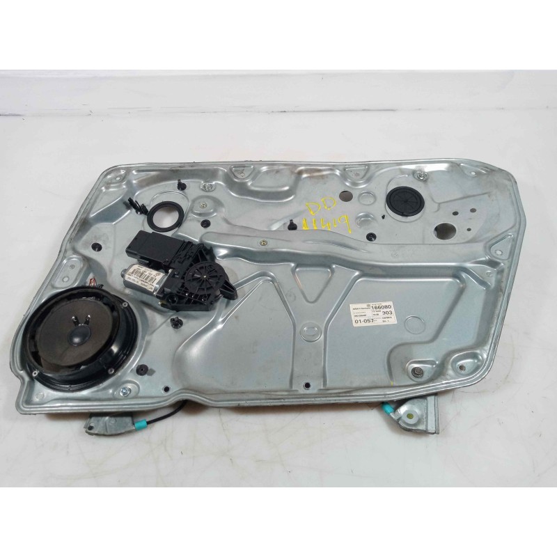 Commande de lève-vitre arrière droit Volkswagen Passat berlina (3B3) | Desguace Becerril