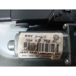 Commande de lève-vitre arrière droit Volkswagen Passat berlina (3B3) | Desguace Becerril