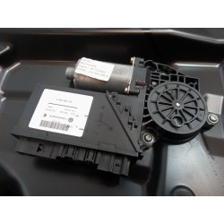 Commande de lève-vitre arrière droit Volkswagen Touareg (7LA) | Desguace Becerril