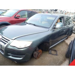 Parts breakdown for Volkswagen touareg (7LA, 7L6, 7L7) 2.5 R5 TDI Diesel of the year 2007 with engine BAC,BPE