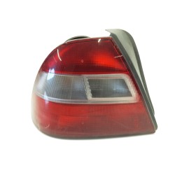 Left central rear light Honda CIVIC VI fastback (ma, mb) | Becerril Scrap Yard
